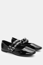 Черно-Лачена кожа