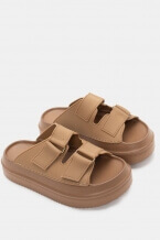 Бежово-Тъмно